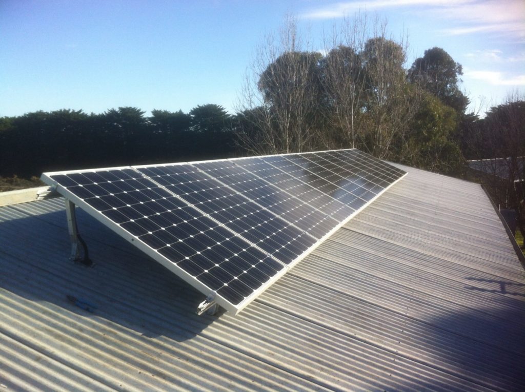Solar panel cleaning Geelong